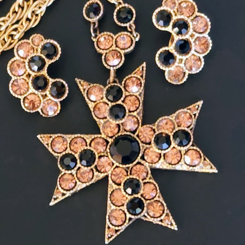 Vintage Lisner Black & Topaz Rhinestone Maltese Cross Necklace and Earring Set